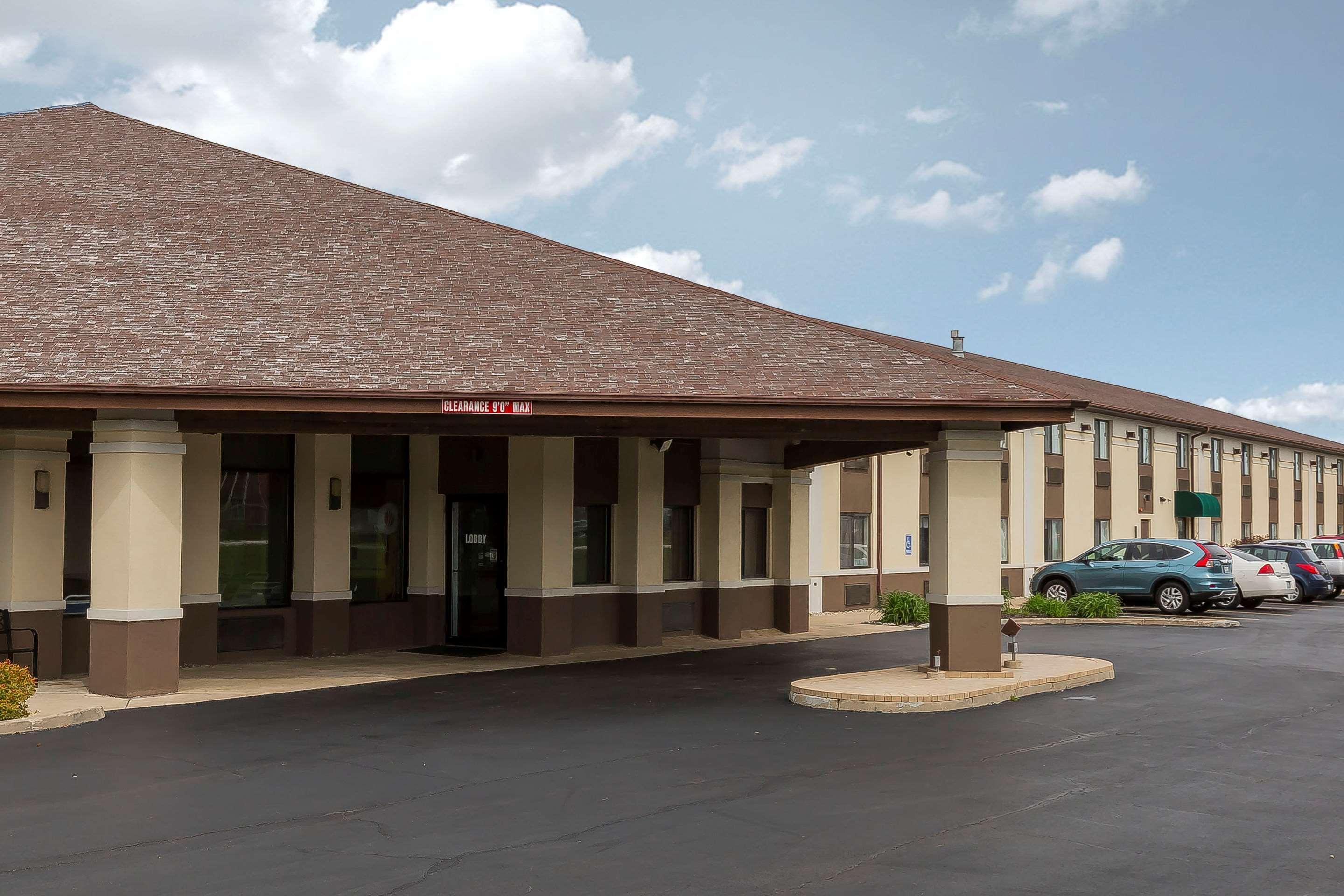 Quality Inn Sycamore - Dekalb Exterior photo