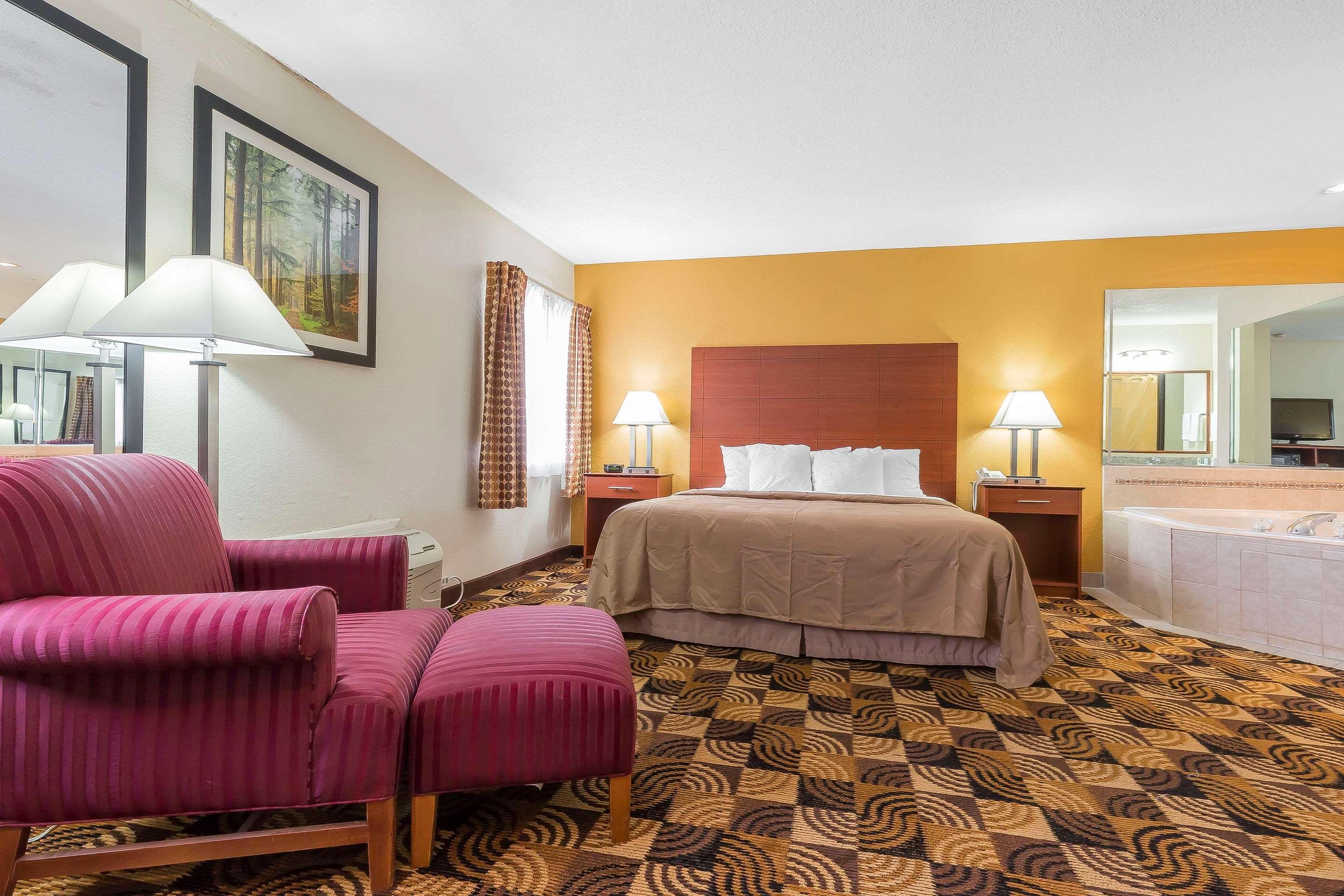 Quality Inn Sycamore - Dekalb Exterior photo